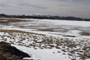 Scenic view of Beauty Peak West Pond with Sweetwater Mountains in the distance